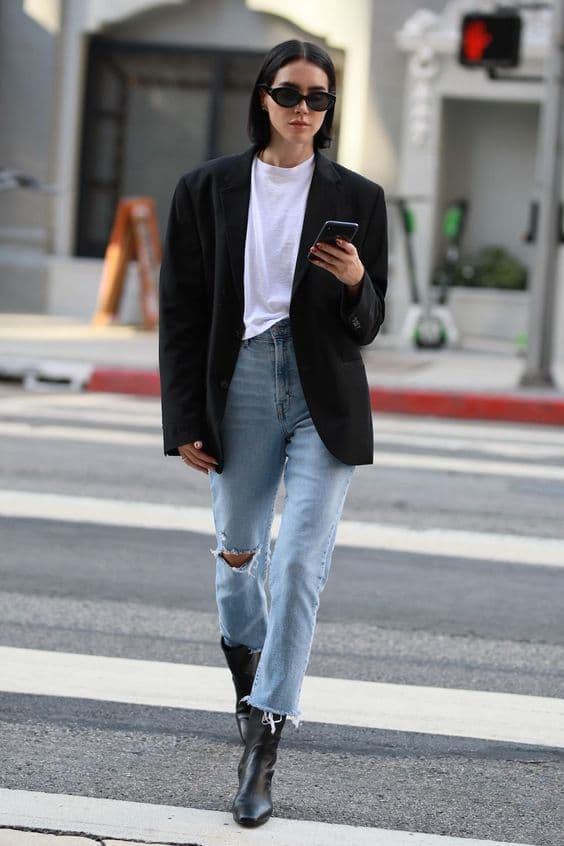 11 Ways to Style a Basic White T-shirt